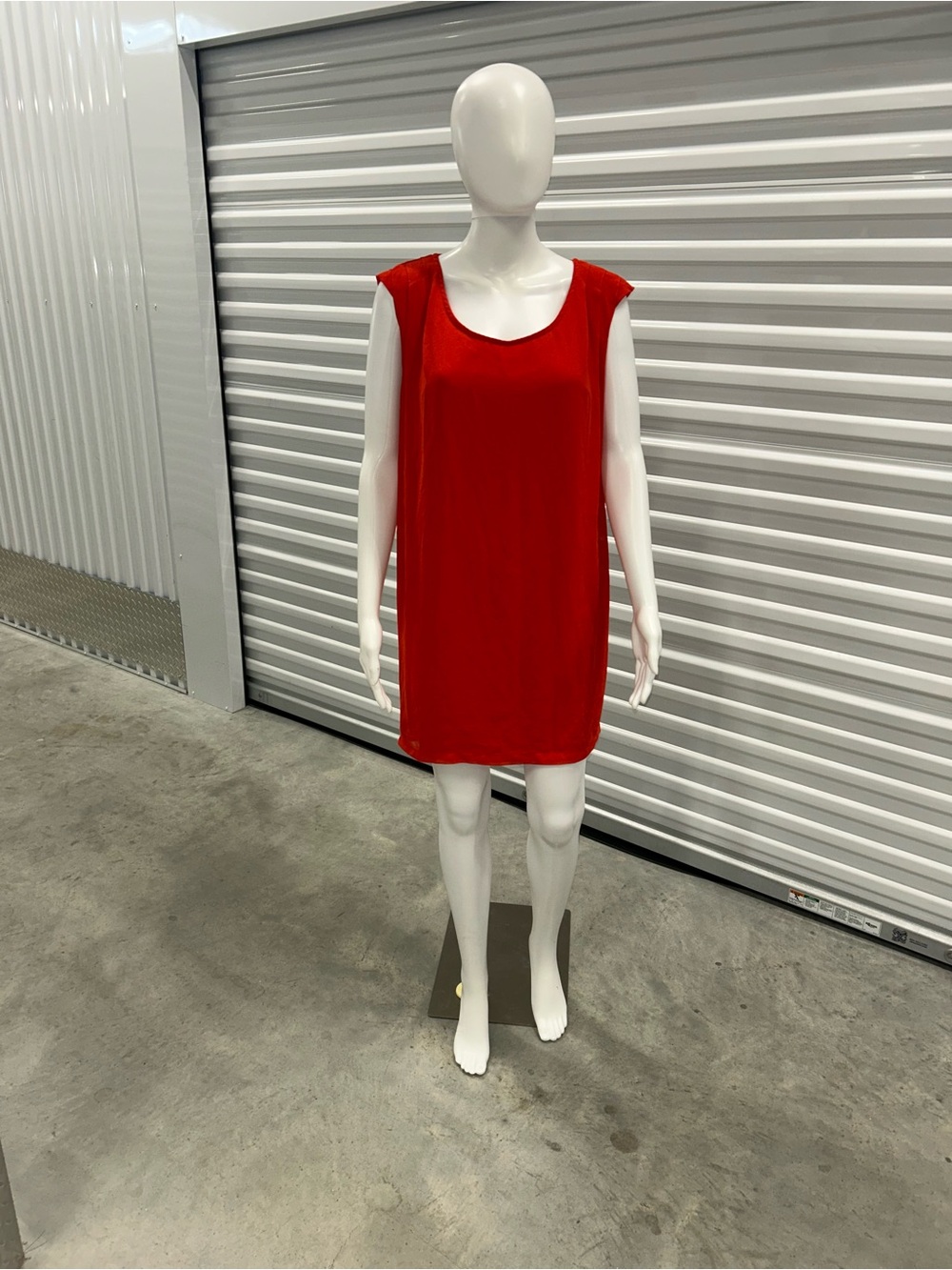 Forever 21 Red Sleeveless Shift Dress